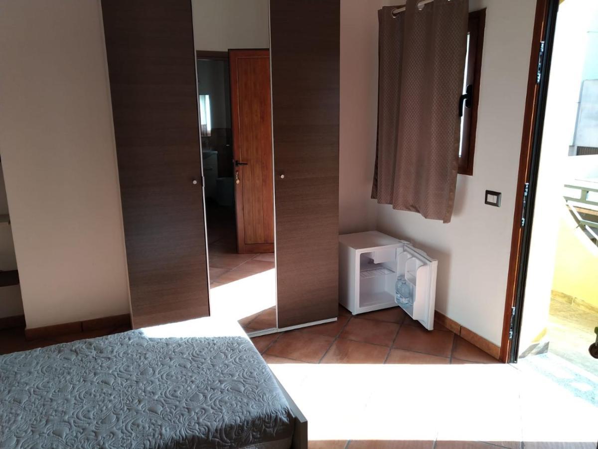 Room And Breakfast I Gemelli Iglesias Exterior foto